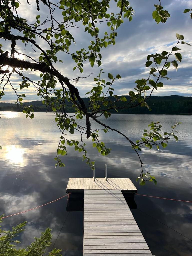 Villa Lake Ruka Buitenkant foto